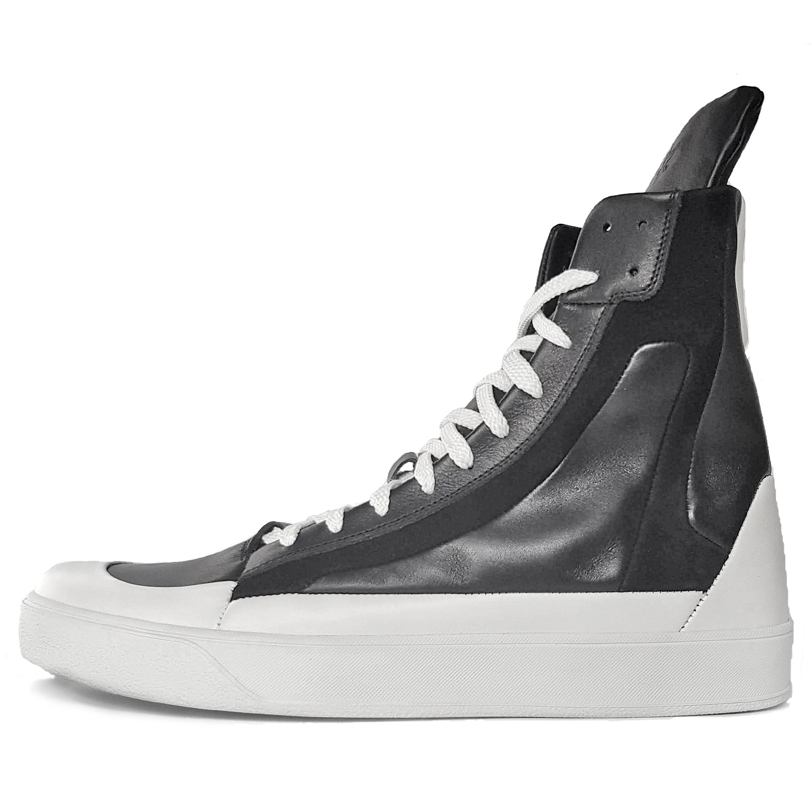 Men's high-top lace-up sneakers // SOLD OUT
